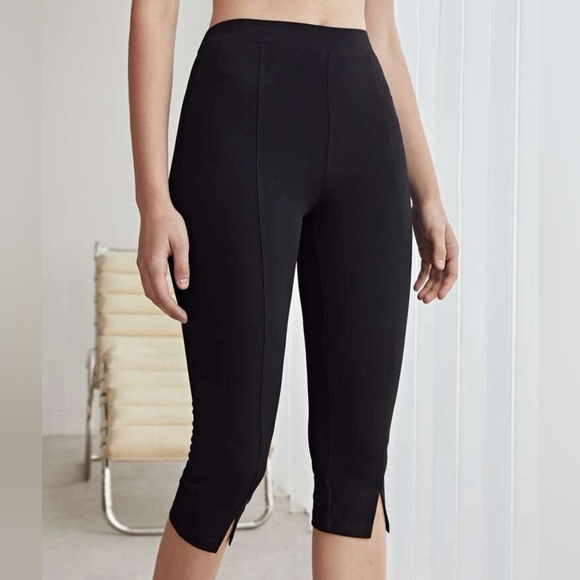 EUC Black MOTF M-Slit Capris Leggings Size L - Picture 1 of 6